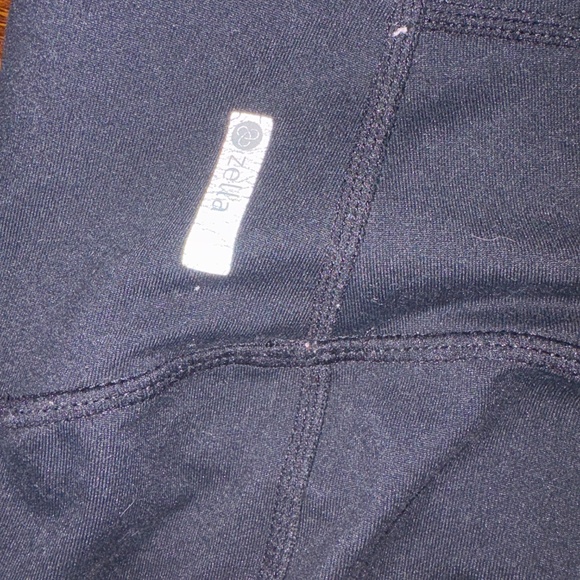 Zella Size Medium Black Leggings - Picture 3 of 4